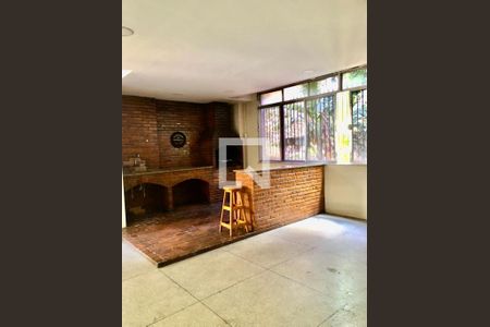 Apartamento para alugar com 55m², 2 quartos e 1 vaga Apartamento para alugar com 55m², 2 quartos e 1 vagaÁrea comum - Salão de festas