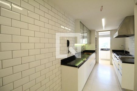 Apartamento à venda com 150m², 4 quartos e 2 vagasCozinha