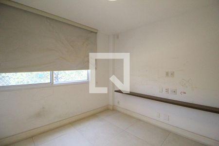 Apartamento à venda com 150m², 4 quartos e 2 vagasSuíte 1