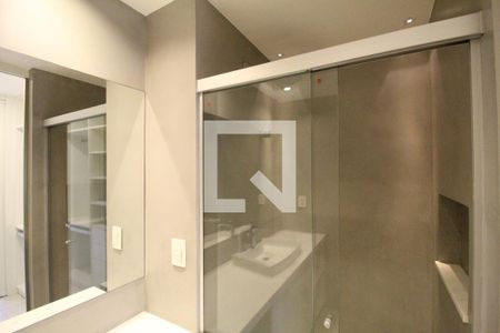 Apartamento à venda com 150m², 4 quartos e 2 vagasBanheiro da suíte 1