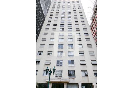 Apartamento para alugar com 82m², 2 quartos e 1 vaga Apartamento para alugar com 82m², 2 quartos e 1 vagaFachada