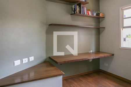 Casa de condomínio à venda com 144m², 3 quartos e 2 vagasQuarto 3