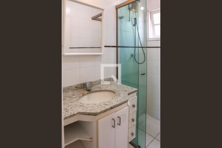 Casa de condomínio à venda com 144m², 3 quartos e 2 vagasBanheiro da Suíte