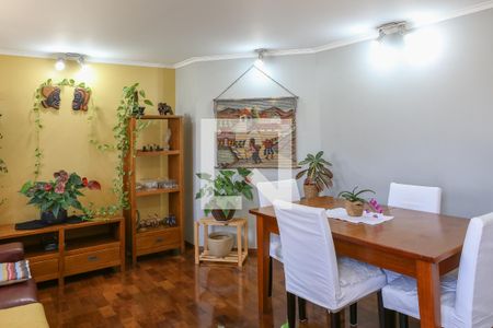 Sala de casa de condomínio à venda com 3 quartos, 144m² em Vila Ipojuca, São Paulo