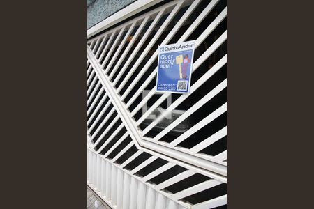 Casa à venda com 145m², 3 quartos e 2 vagasPlaquinha