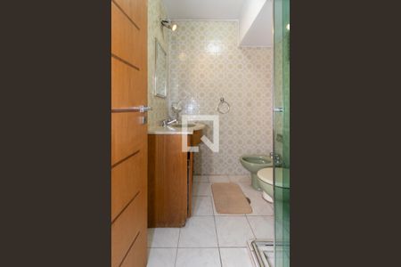 Apartamento para alugar com 136m², 3 quartos e 1 vaga Apartamento para alugar com 136m², 3 quartos e 1 vagaBanheiro Social