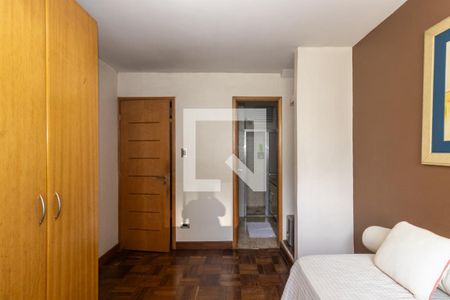Apartamento para alugar com 136m², 3 quartos e 1 vaga Apartamento para alugar com 136m², 3 quartos e 1 vagaSuíte 2