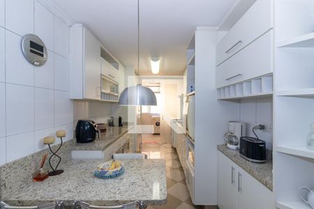 Apartamento para alugar com 136m², 3 quartos e 1 vaga Apartamento para alugar com 136m², 3 quartos e 1 vagaCozinha