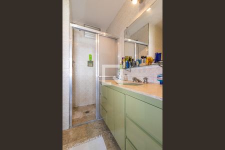 Apartamento para alugar com 136m², 3 quartos e 1 vaga Apartamento para alugar com 136m², 3 quartos e 1 vagaSuíte 2