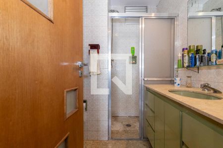 Apartamento para alugar com 136m², 3 quartos e 1 vaga Apartamento para alugar com 136m², 3 quartos e 1 vagaSuíte 2