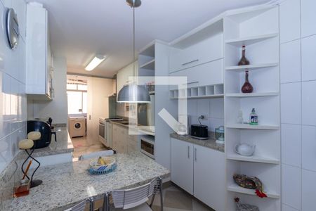 Apartamento para alugar com 136m², 3 quartos e 1 vaga Apartamento para alugar com 136m², 3 quartos e 1 vagaCozinha