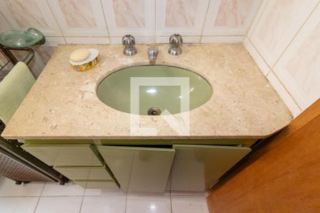 Apartamento para alugar com 136m², 3 quartos e 1 vaga Apartamento para alugar com 136m², 3 quartos e 1 vagaSuíte 1