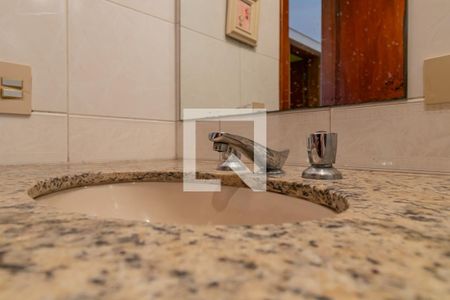 Apartamento à venda com 233m², 4 quartos e 4 vagasBanheiro