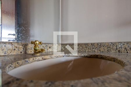 Apartamento à venda com 233m², 4 quartos e 4 vagasLavabo