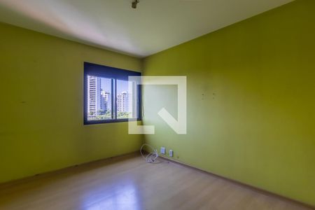 Apartamento à venda com 233m², 4 quartos e 4 vagasSuíte 2