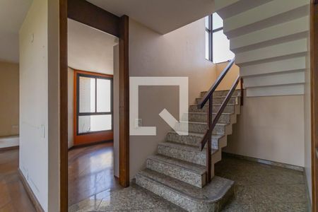 Apartamento à venda com 233m², 4 quartos e 4 vagasSala