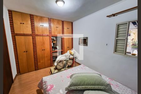 Quarto 1   de casa à venda com 2 quartos, 80m² em Vila Constança, São Paulo