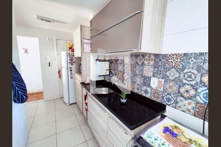 Apartamento à venda com 65m², 2 quartos e sem vagaCozinha