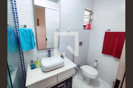 Apartamento à venda com 65m², 2 quartos e sem vagaBanheiro Social