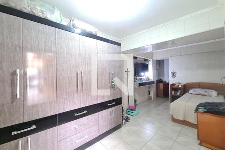 Quarto 2 de casa à venda com 2 quartos, 140m² em Jardim Record, São Paulo