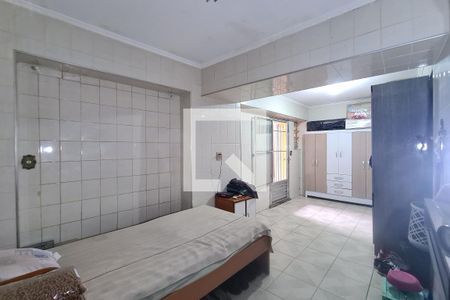 Quarto 2 de casa à venda com 2 quartos, 140m² em Jardim Record, São Paulo