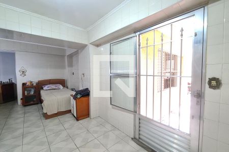 Quarto 2 de casa à venda com 2 quartos, 140m² em Jardim Record, São Paulo