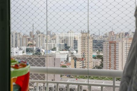 Apartamento para alugar com 100m², 2 quartos e 2 vagasVista da Suíte 2