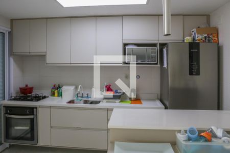 Apartamento para alugar com 100m², 2 quartos e 2 vagasCozinha
