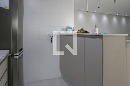 Apartamento para alugar com 100m², 2 quartos e 2 vagasCozinha