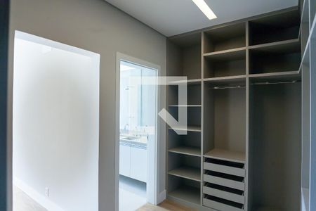 Casa de condomínio à venda com 453m², 4 quartos e 4 vagascloset suite master