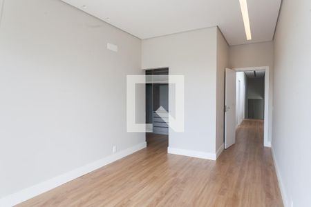 Casa de condomínio à venda com 453m², 4 quartos e 4 vagassuite master