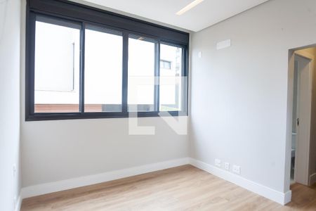 Casa de condomínio à venda com 453m², 4 quartos e 4 vagassuite 3