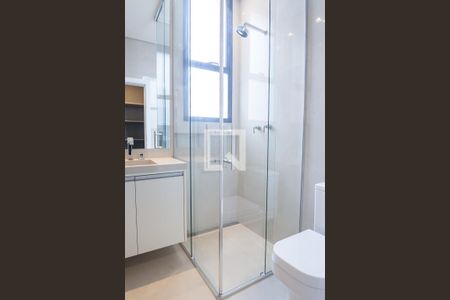 Casa de condomínio à venda com 453m², 4 quartos e 4 vagasbanheiro suite 2