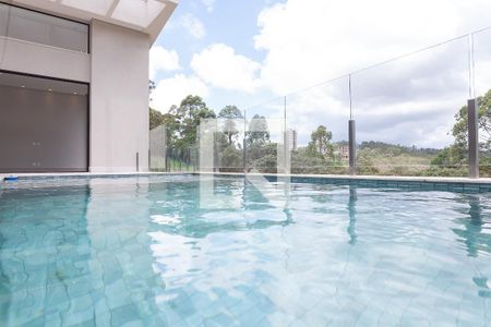 Casa de condomínio à venda com 453m², 4 quartos e 4 vagasPiscina