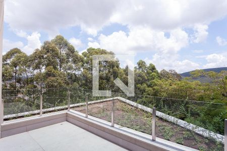 Casa de condomínio à venda com 453m², 4 quartos e 4 vagasvaranda suite master