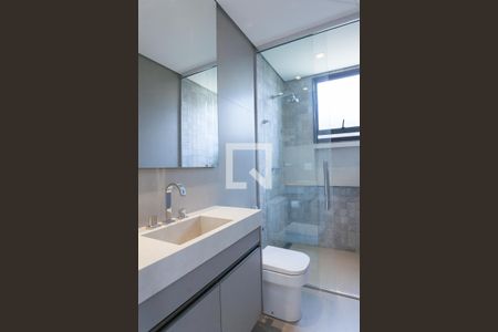 Banheiro Social / lavabo de casa de condomínio à venda com 4 quartos, 329m² em Alphaville Nova Lima, Nova Lima