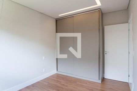 Casa de condomínio à venda com 329m², 4 quartos e 4 vagasquarto 1