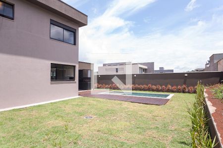 Casa de condomínio à venda com 329m², 4 quartos e 4 vagasPiscina