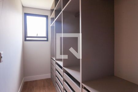 Casa de condomínio à venda com 329m², 4 quartos e 4 vagascloset suite 3