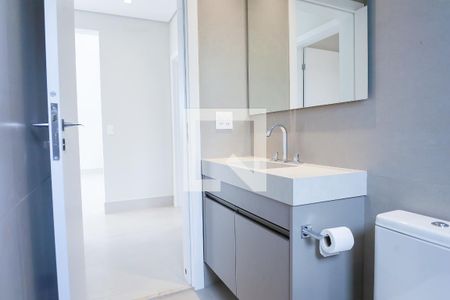 Casa de condomínio à venda com 329m², 4 quartos e 4 vagasBanheiro Social / lavabo