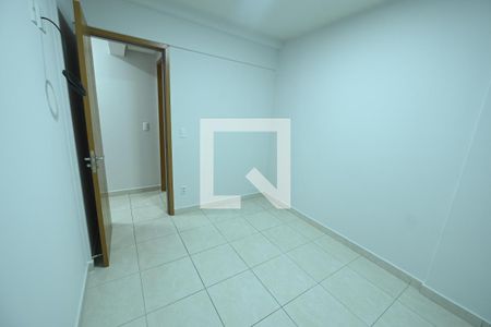 Apartamento para alugar com 77m², 3 quartos e 2 vagasQuarto 2