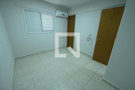 Apartamento para alugar com 77m², 3 quartos e 2 vagasQuarto 3