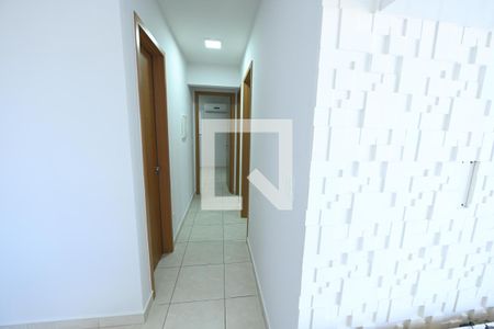 Apartamento para alugar com 77m², 3 quartos e 2 vagasCorredor 
