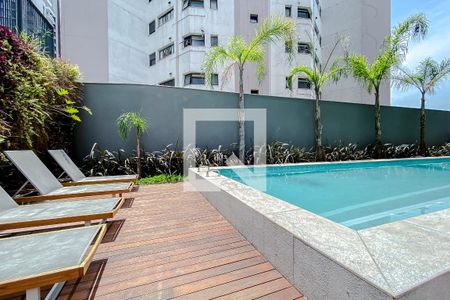 Studio à venda com 27m², 1 quarto e sem vagaÁrea comum - Piscina