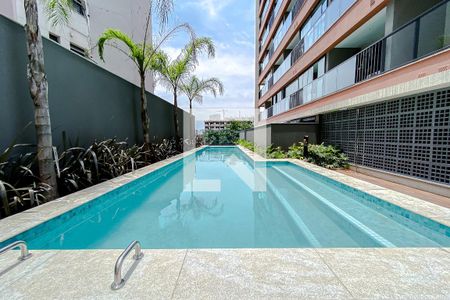 Studio à venda com 27m², 1 quarto e sem vagaÁrea comum - Piscina
