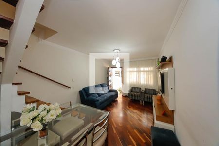 Sala de casa à venda com 2 quartos, 93m² em Vila Ema, São Paulo