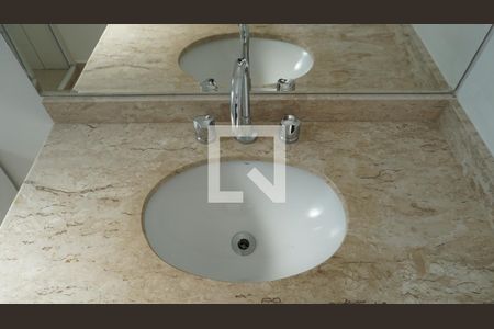 Apartamento à venda com 120m², 3 quartos e 2 vagasBanheiro da Suíte 1