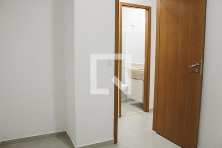 Quarto 2 de apartamento à venda com 2 quartos, 40m² em Vila Constança, São Paulo