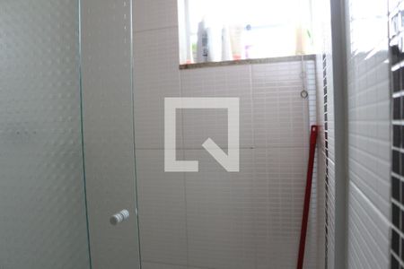 Casa à venda com 120m², 3 quartos e 2 vagasBanheiro da Suíte