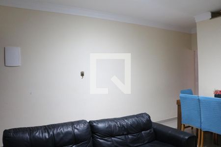 Sala de casa à venda com 3 quartos, 120m² em Vila Fernandes, São Paulo